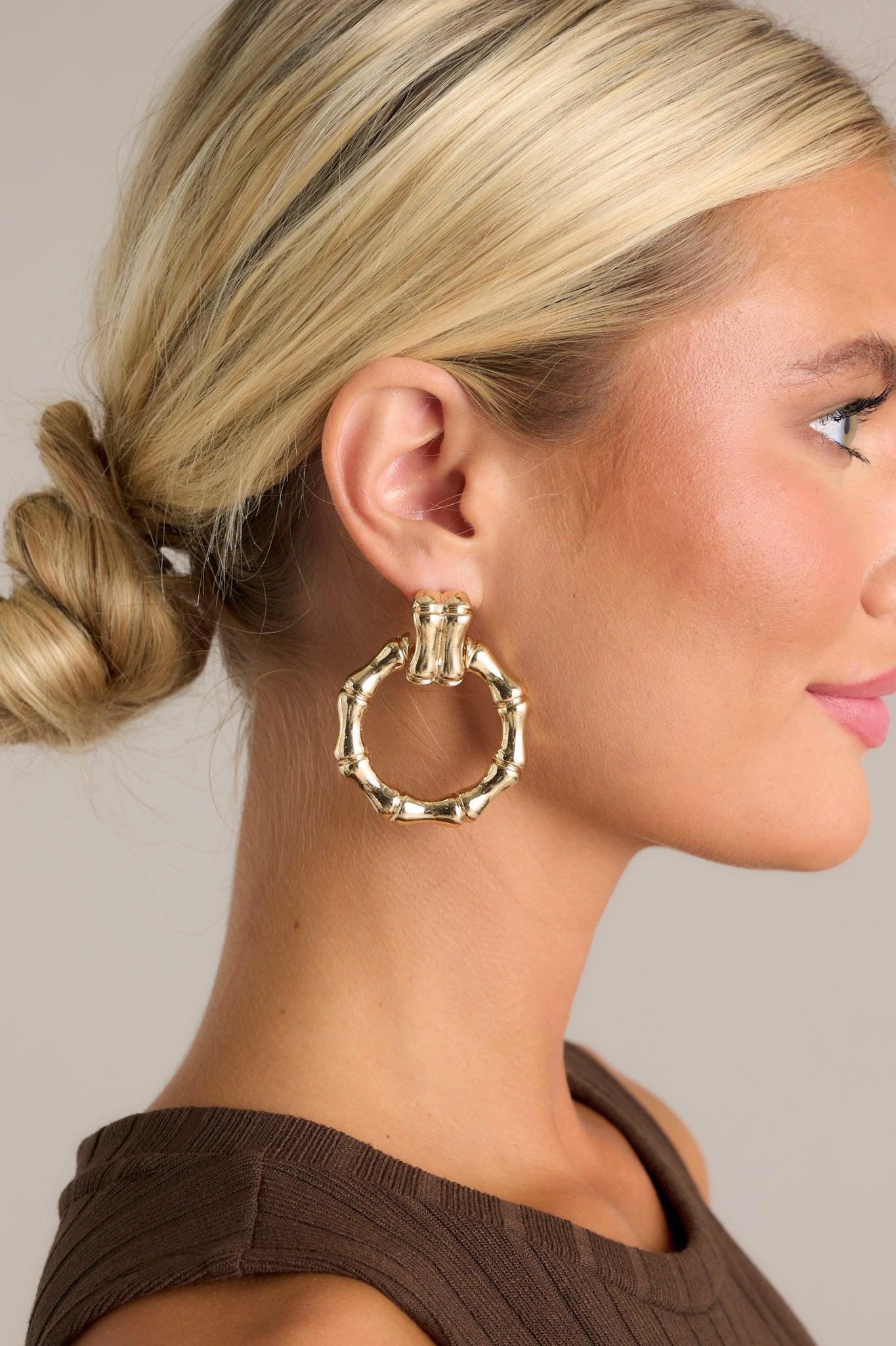 California Stars Gold Drop Hoop Earrings Product Image