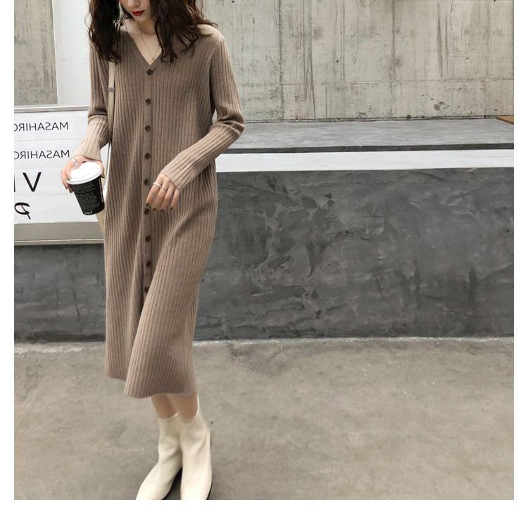 Maternity Long-Sleeve V-Neck Plain Button Ribbed Knit Midi A-Line Dress Product Image