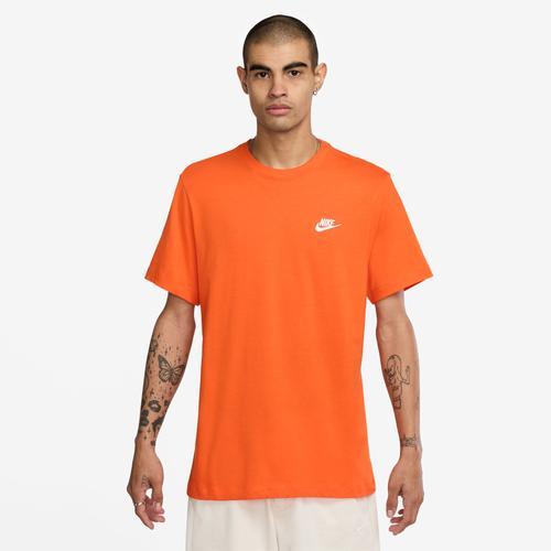 Nike Sportswear Club T-Shirt Product Image