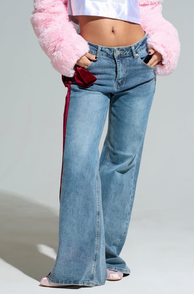 UNWRAP ME VELVET BOW DENIM PANT Product Image