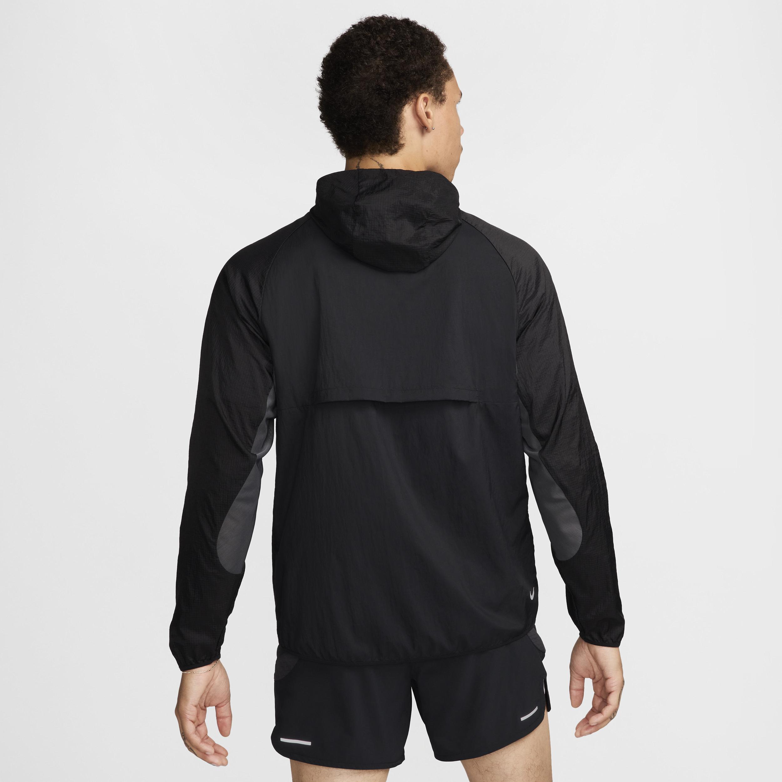 Nike Men's Trail Aireez Running Jacket Product Image