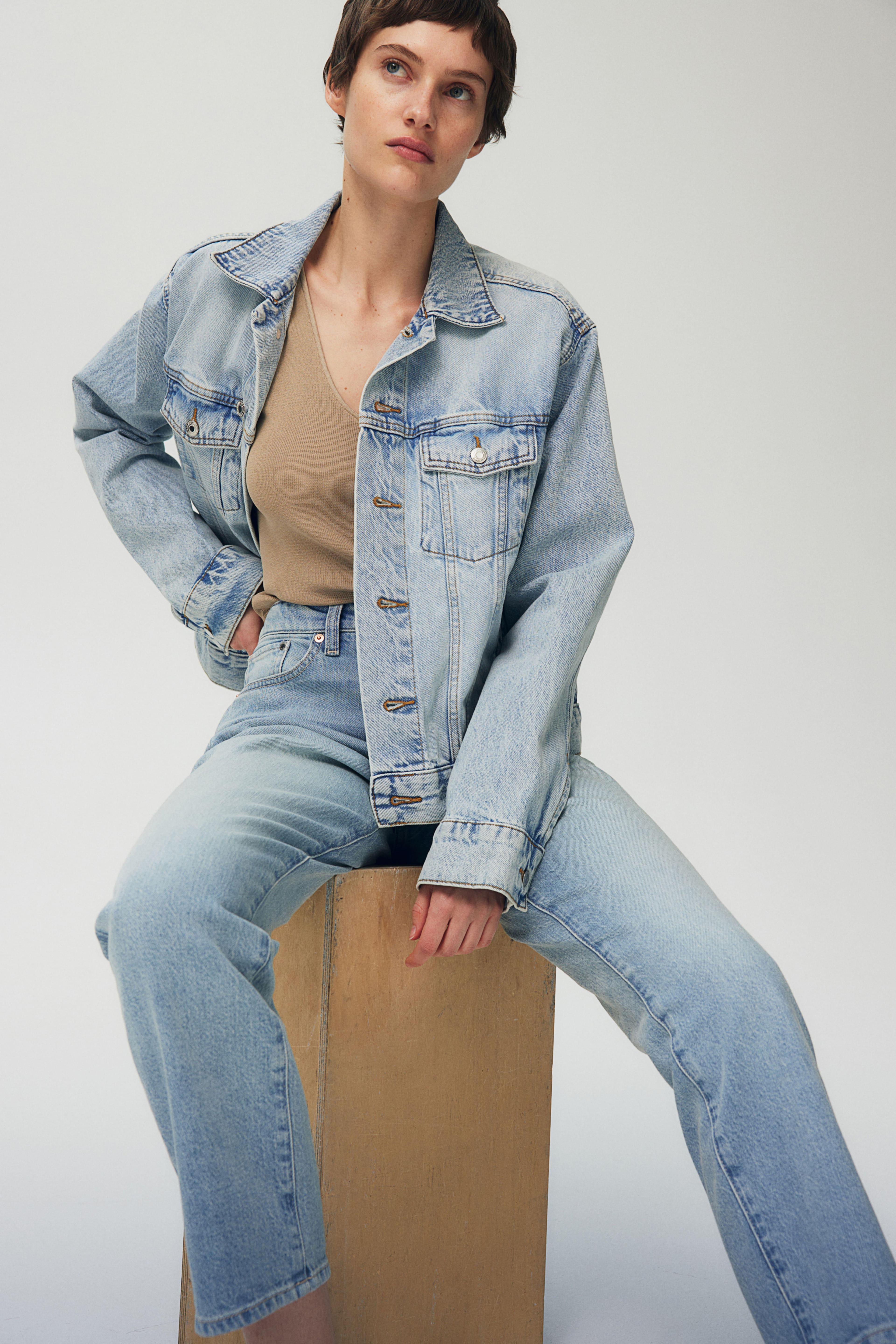 Mom Ultra High Ankle Jeans Product Image