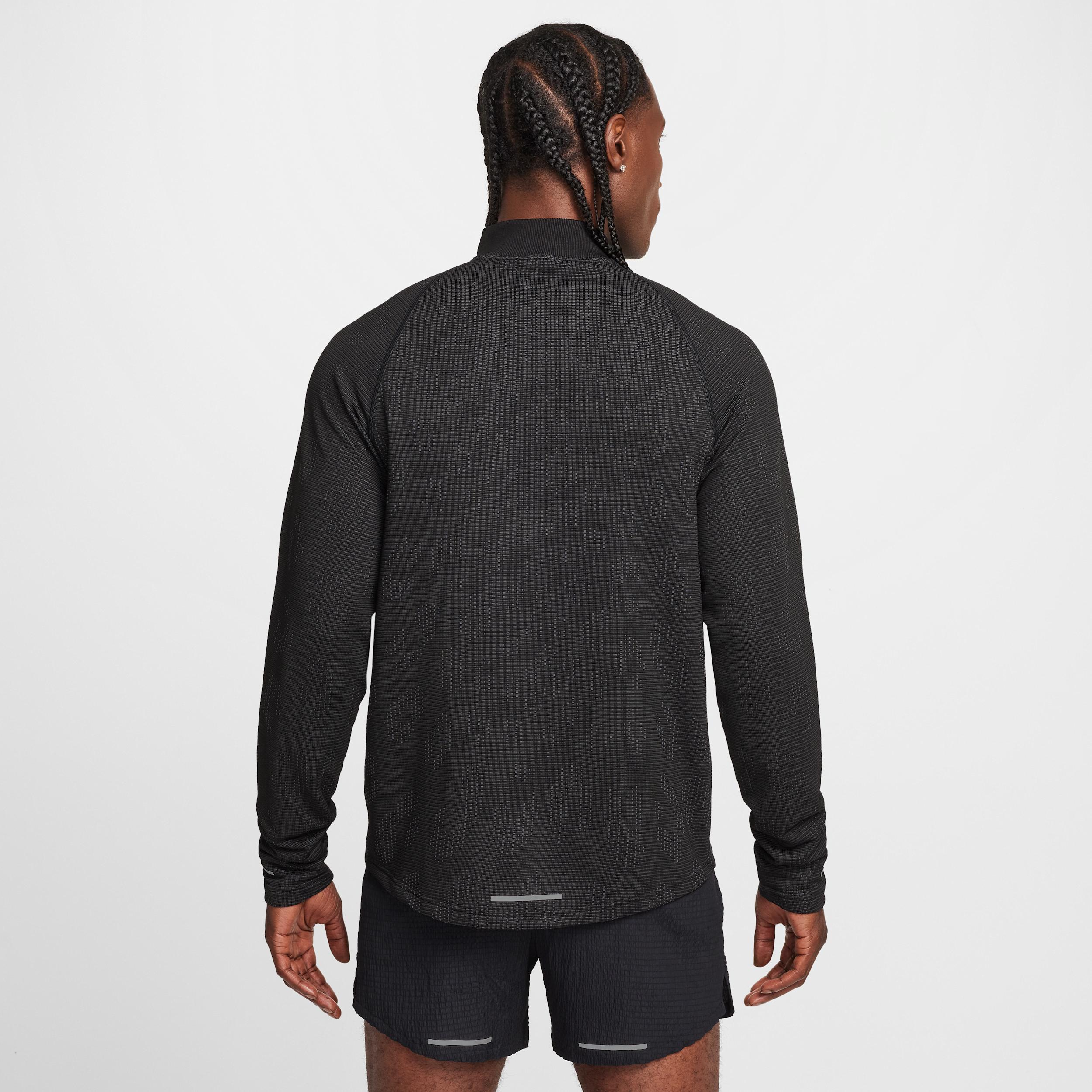 Nike Pinnacle Running Division Men's Water-Repellent 1/2-Zip Running Top Product Image