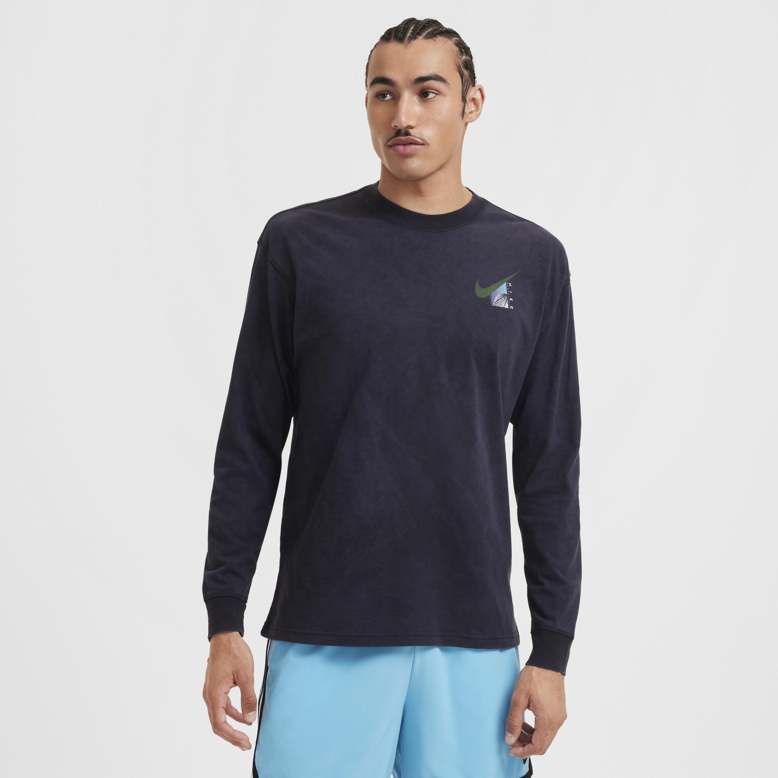 Nike Men's Max90 Long-Sleeve Basketball T-Shirt Product Image