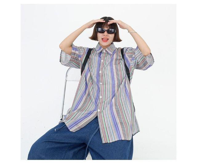 Short-Sleeve Striped Button-Up Shirt Product Image