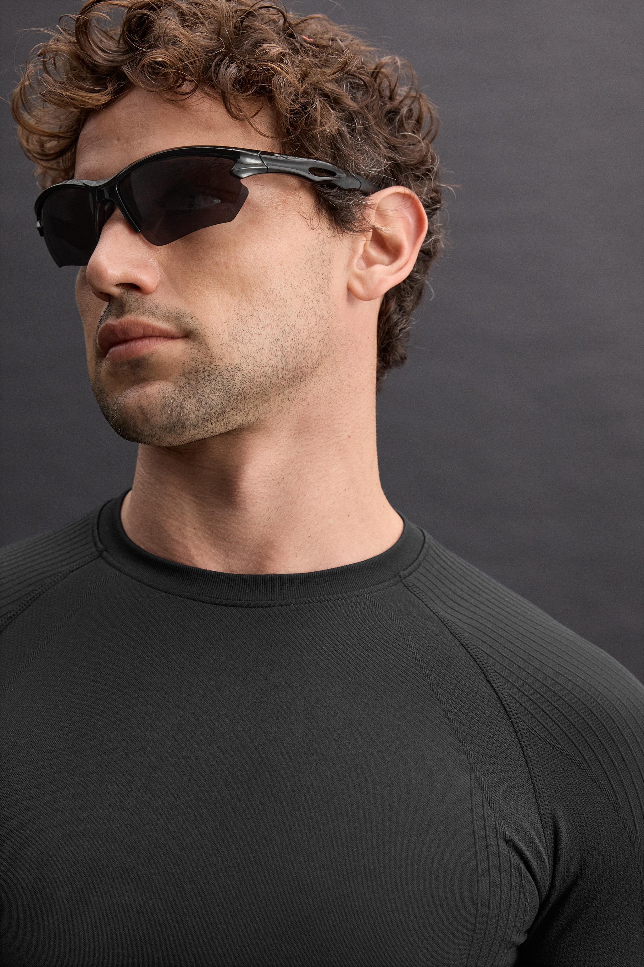 BASE LAYER COMPRESSION TOP Product Image