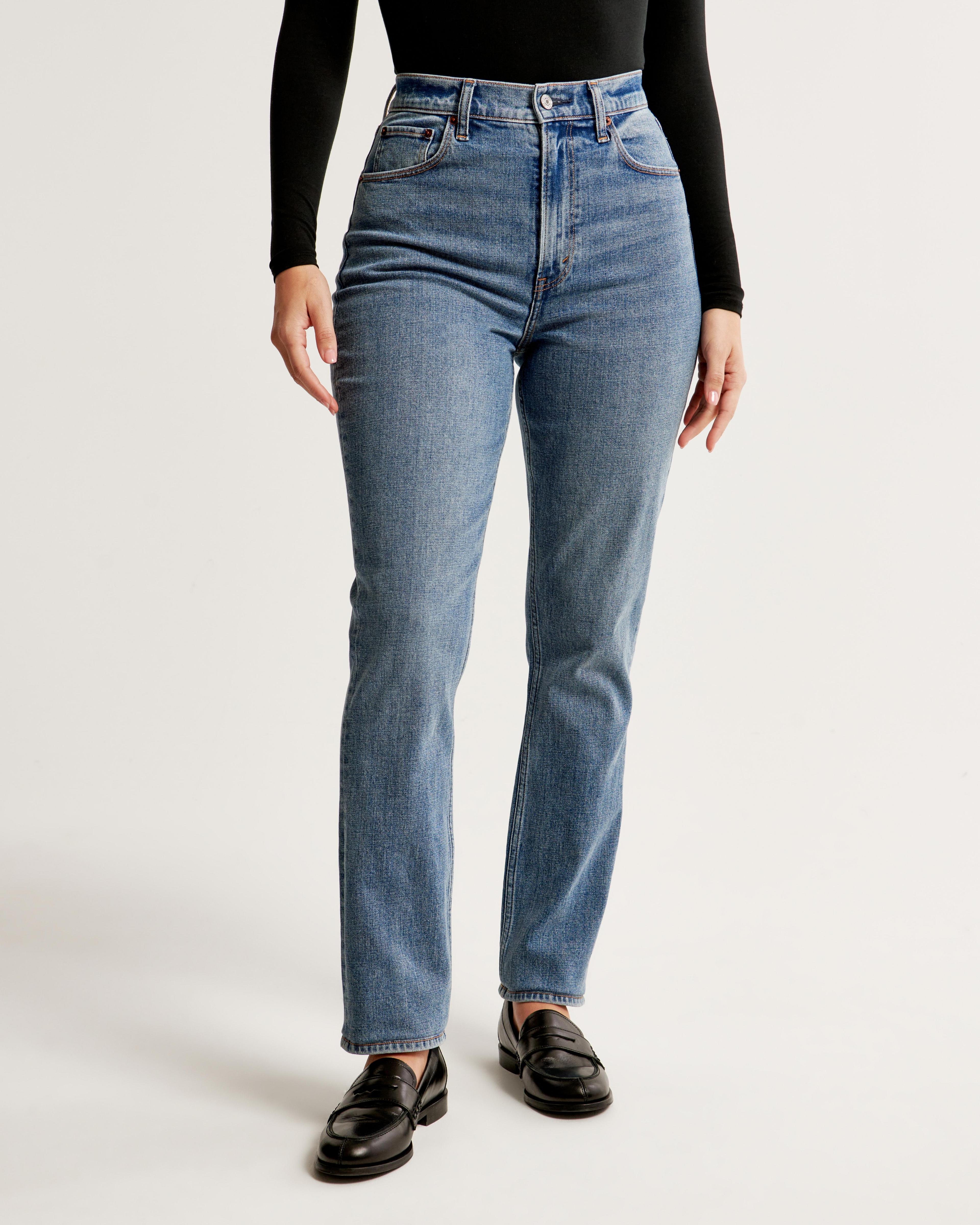 Curve Love Ultra High Rise 90s Slim Straight Jean Product Image