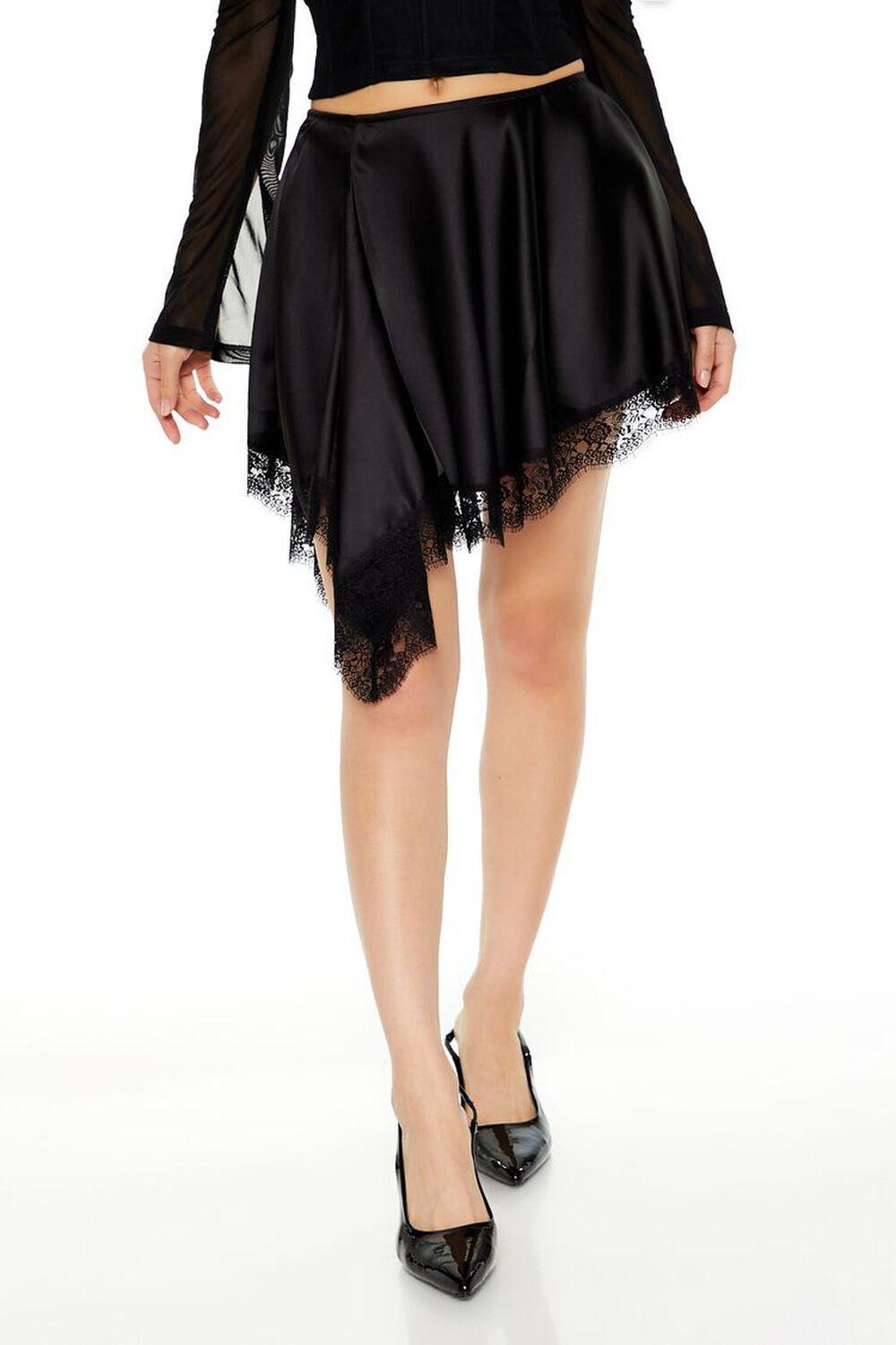 Eyelash Lace-Trim Mini Flare Skirt | Forever 21 Product Image