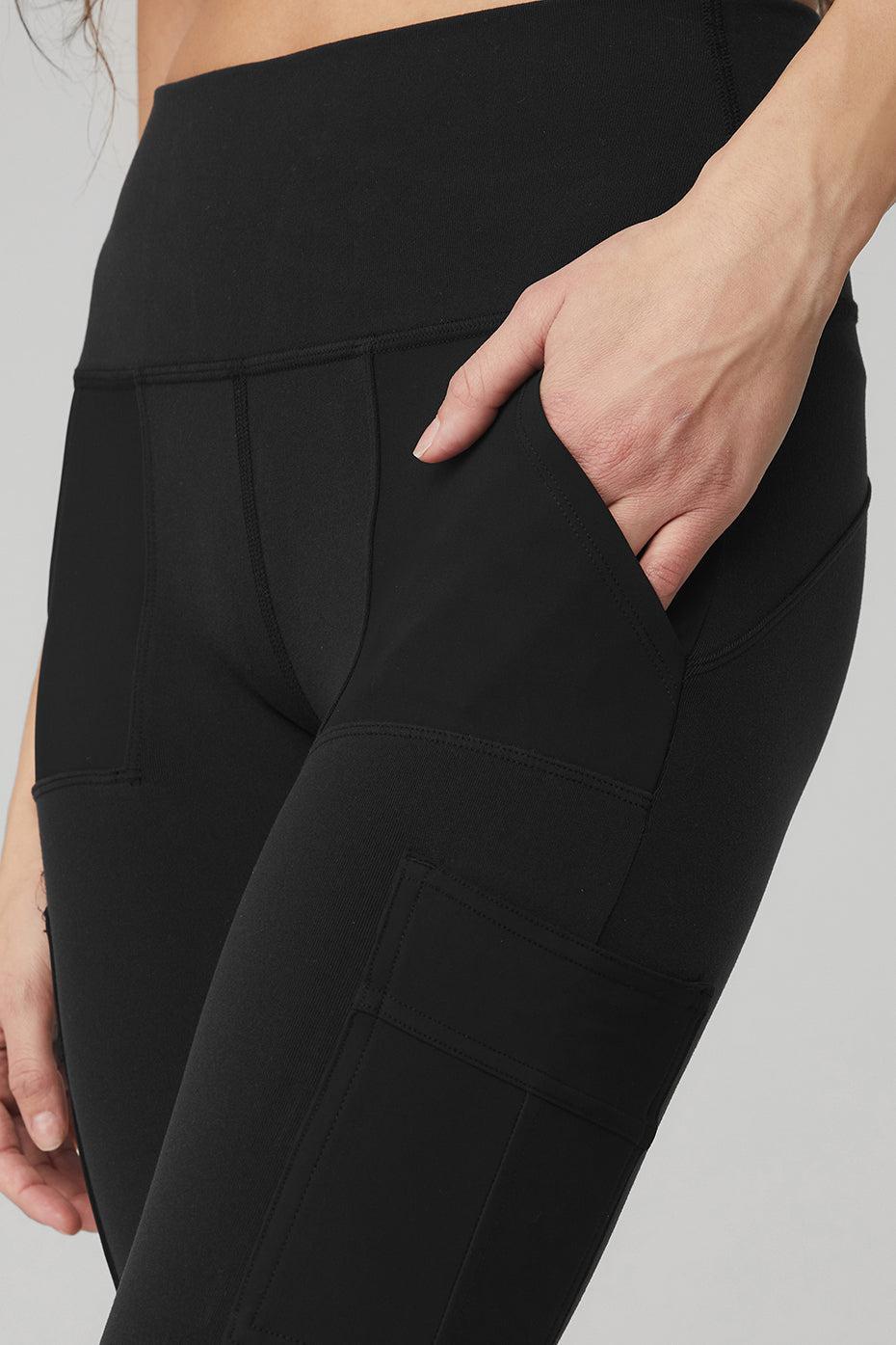 Alo Yoga | High-Waist Cargo Legging Size: XS Product Image