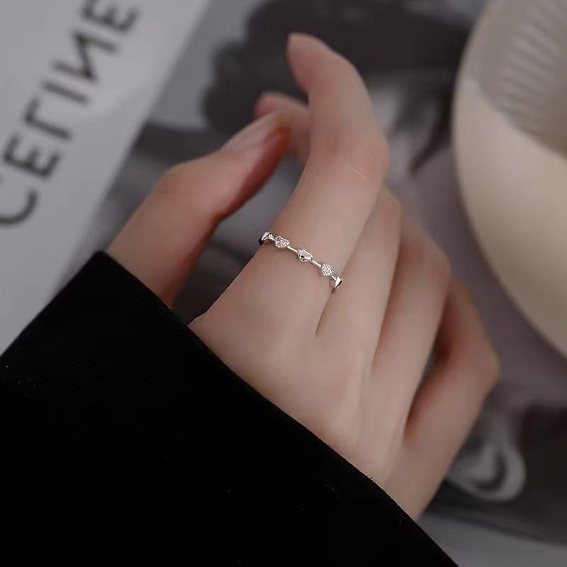 925 Sterling Silver Heart Ring Product Image