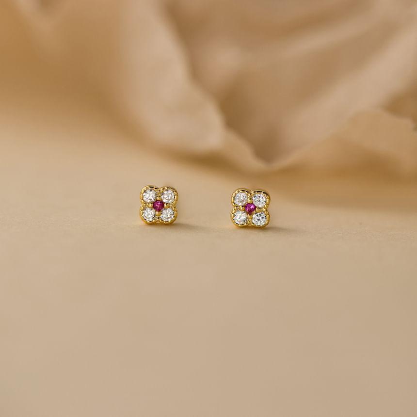 925 Sterling Silver Rhinestone Flower Stud Earring Product Image