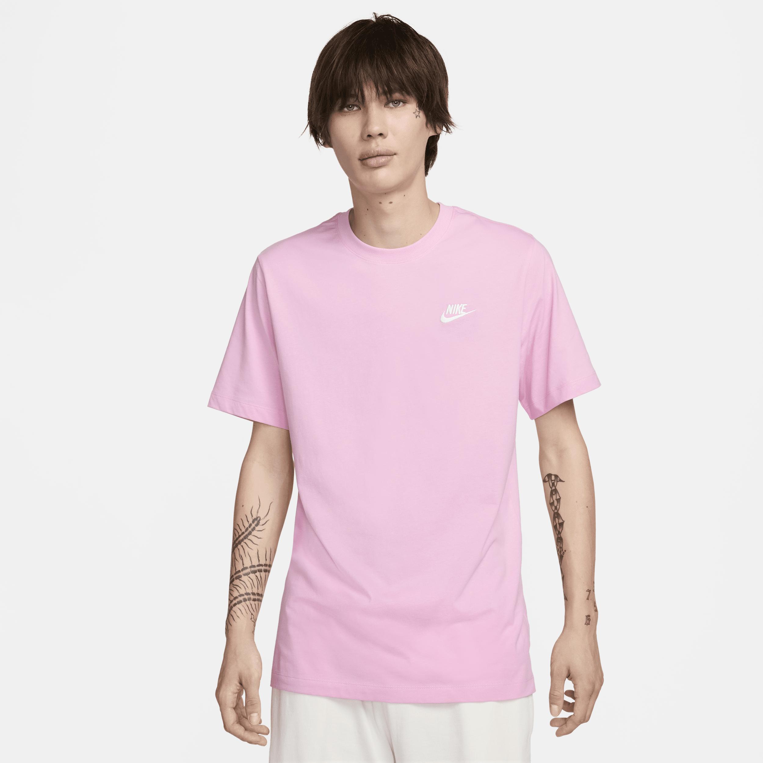 Men's Nike Sportswear Club T-Shirt Product Image