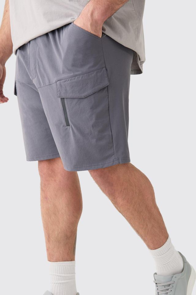 Mens Grey Plus Elasticated Waist Relaxed Lightweight Stretch Cargo Zip Short, Grey Product Image