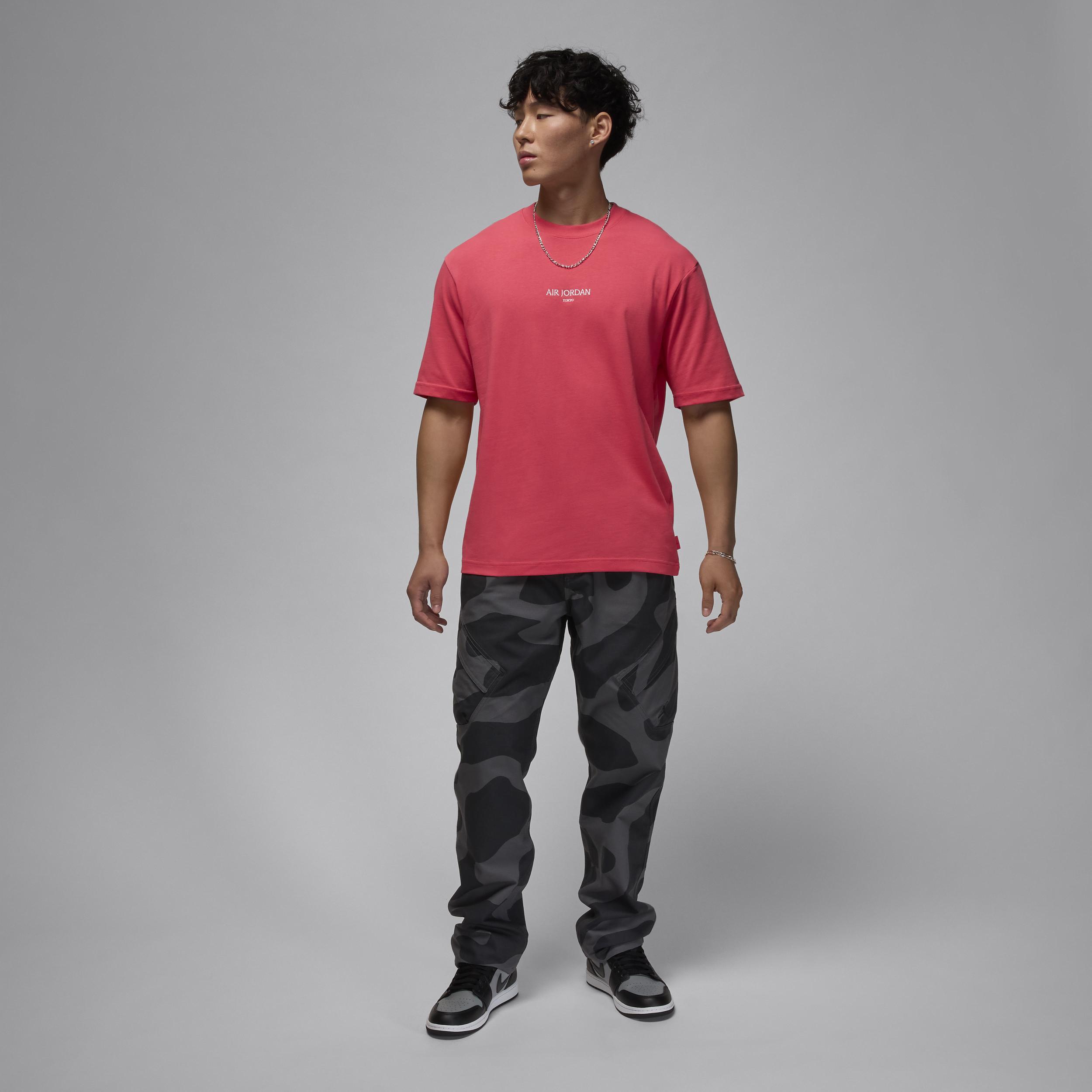 Men's Air Jordan Tokyo T-Shirt Product Image