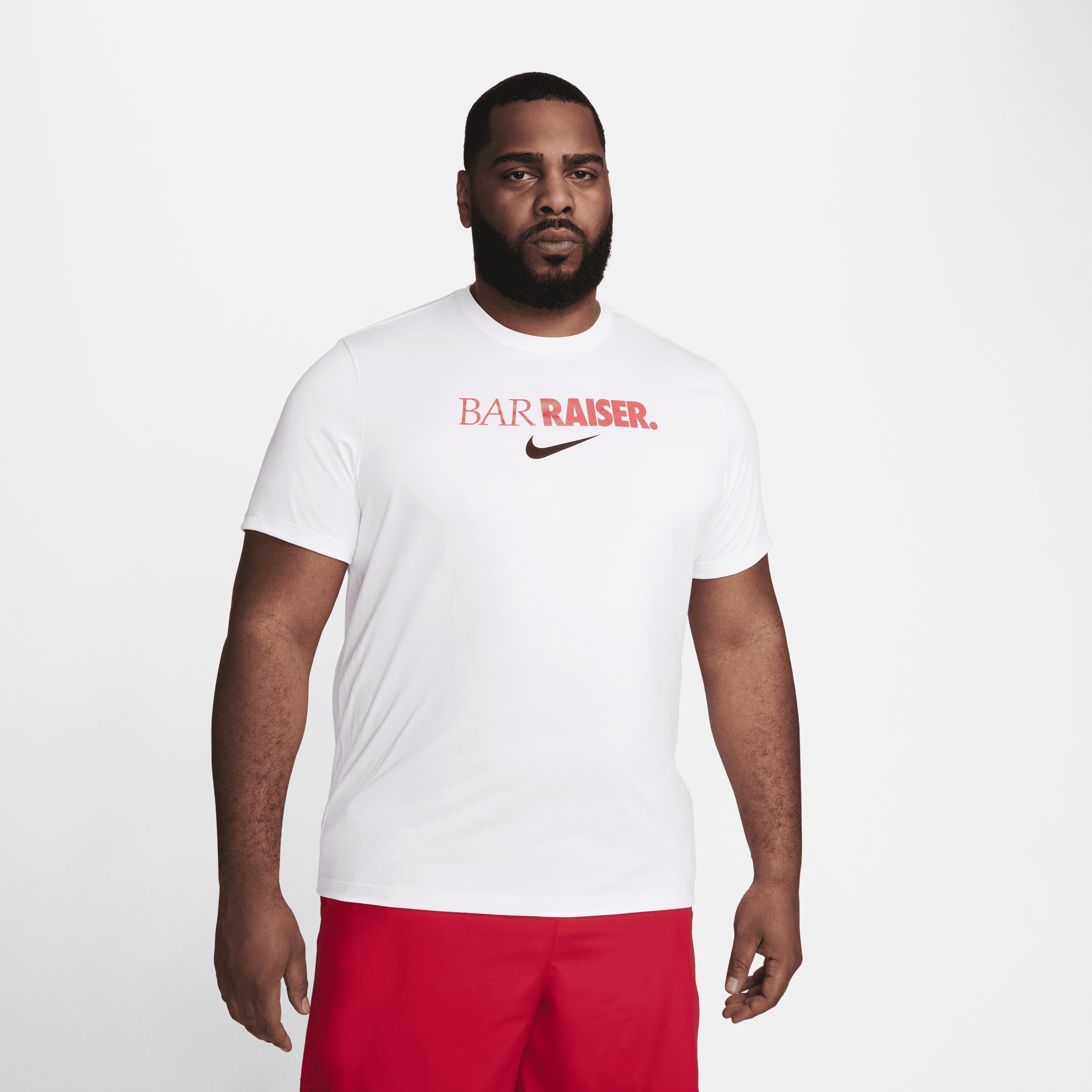 Nike Men's Dri-FIT Fitness T-Shirt Product Image