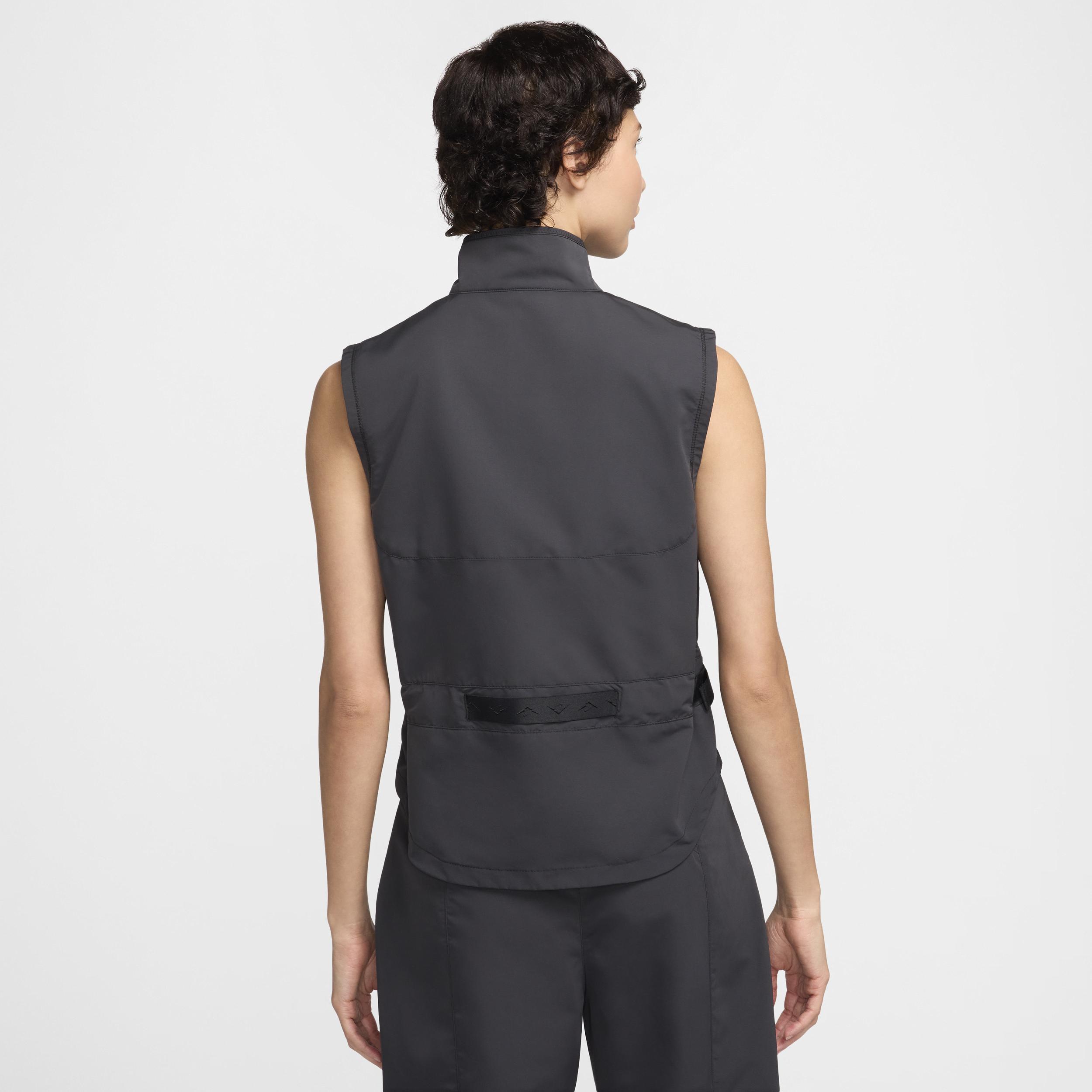 Nike Women's Trail Repel Running Vest Product Image