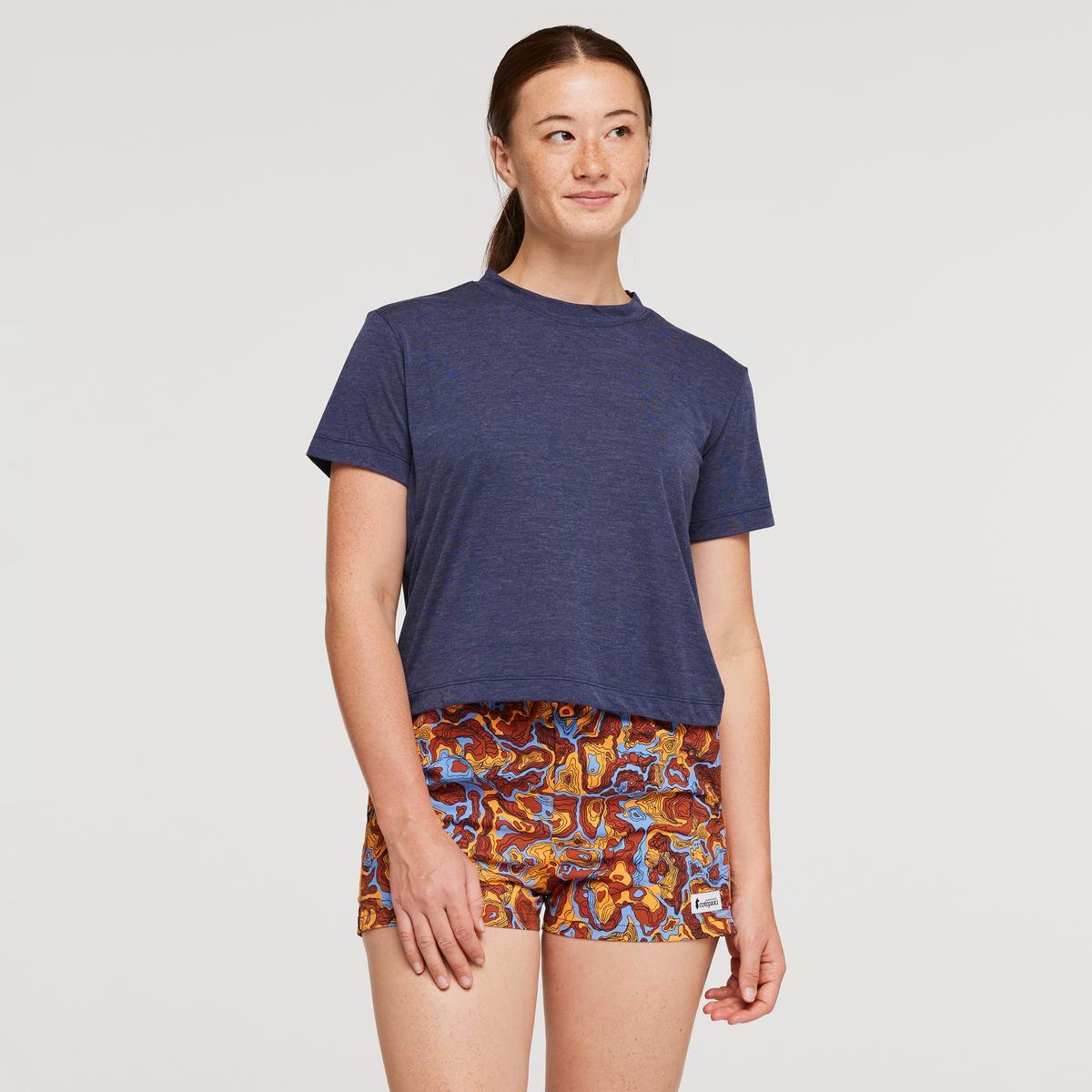 Paseo Travel Crop T-Shirt - Women's Female Product Image