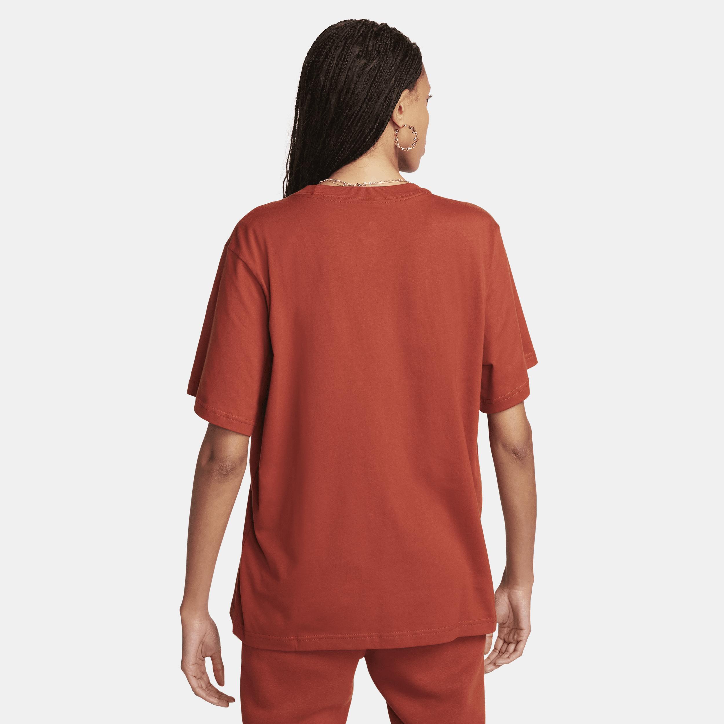 Women's Nike Sportswear Essential T-Shirt Product Image