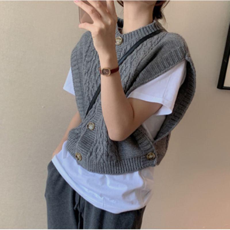 Short-Sleeve Plain Cable-Knit Cardigan Product Image