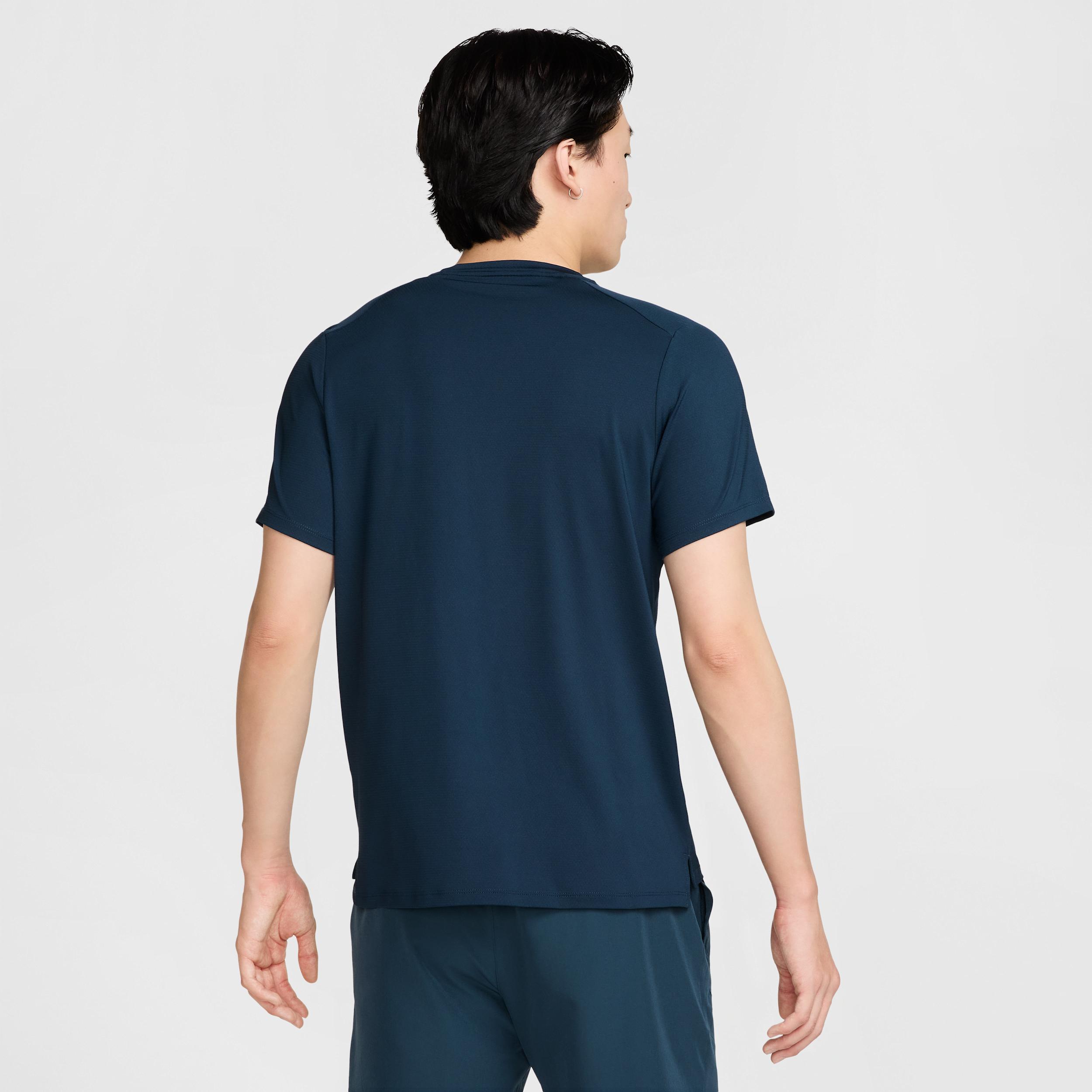 Nike Men's Court Advantage Dri-FIT Tennis Top Product Image