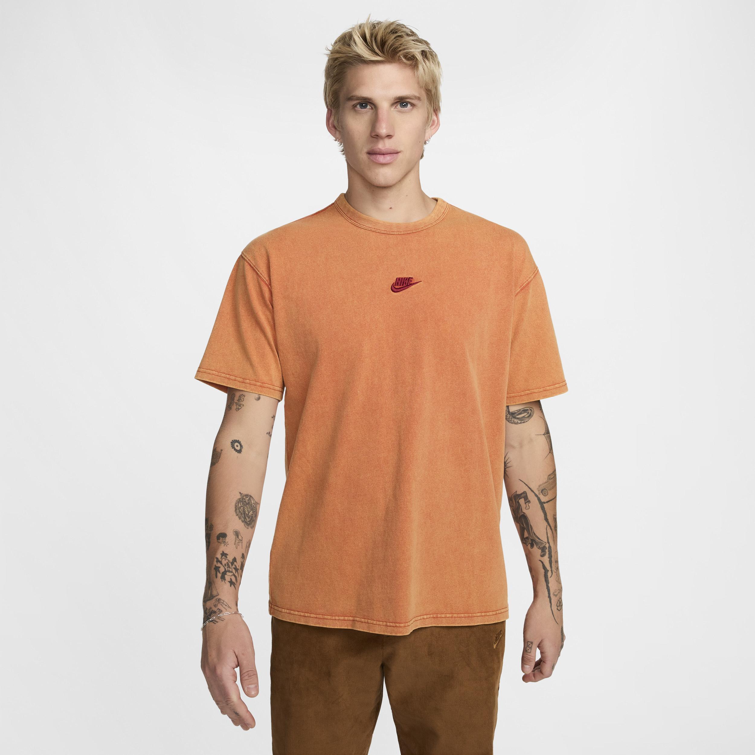 Men's Nike Sportswear Premium Essentials T-Shirt Product Image