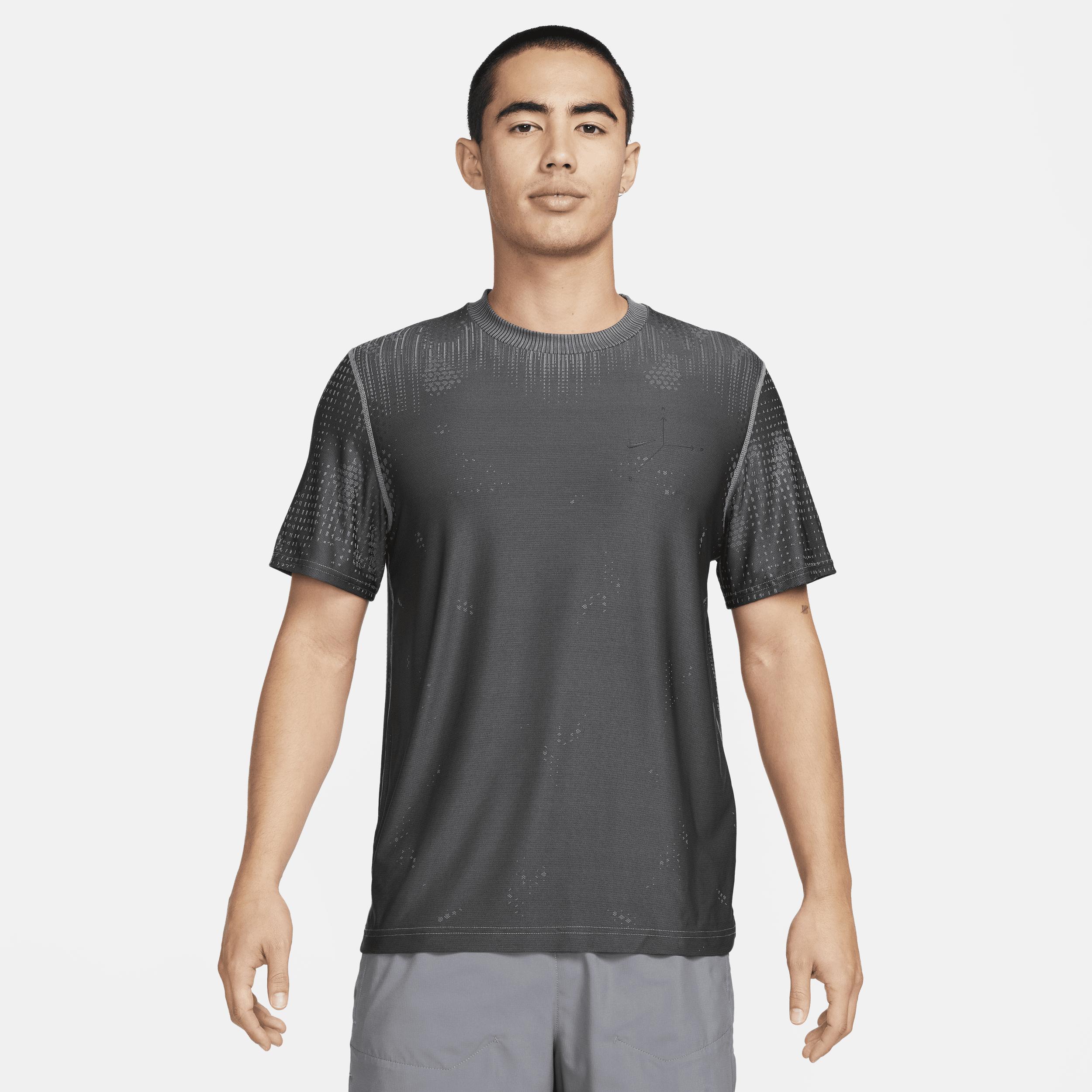 Nike Men's A.P.S. Dri-FIT ADV Short-Sleeve Versatile Top Product Image