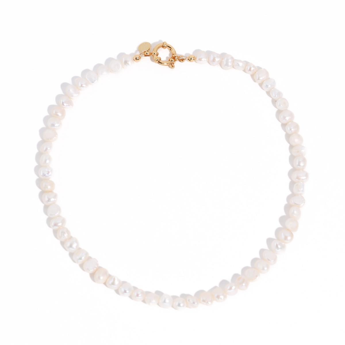 Joey Baby Carrie Pearl Necklace Womens at Urban Outfitters Product Image