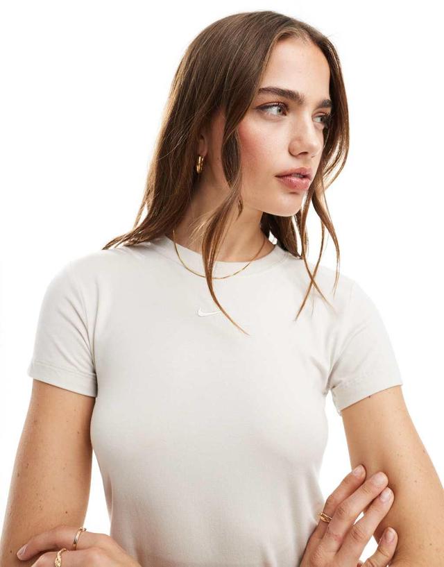 Nike Chill cropped t-shirt in off white   Product Image