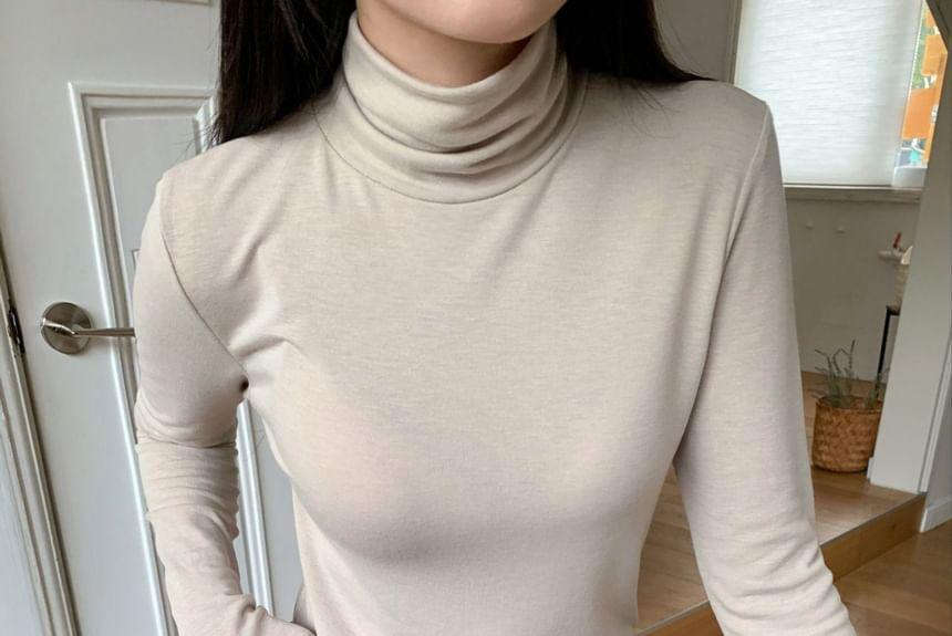 Long-Sleeve Turtleneck Plain Slim-Fit Top Product Image