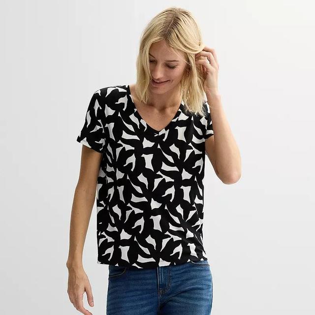 Petite Nine West Essential Short Sleeve V-Neck Tee, Womens Product Image