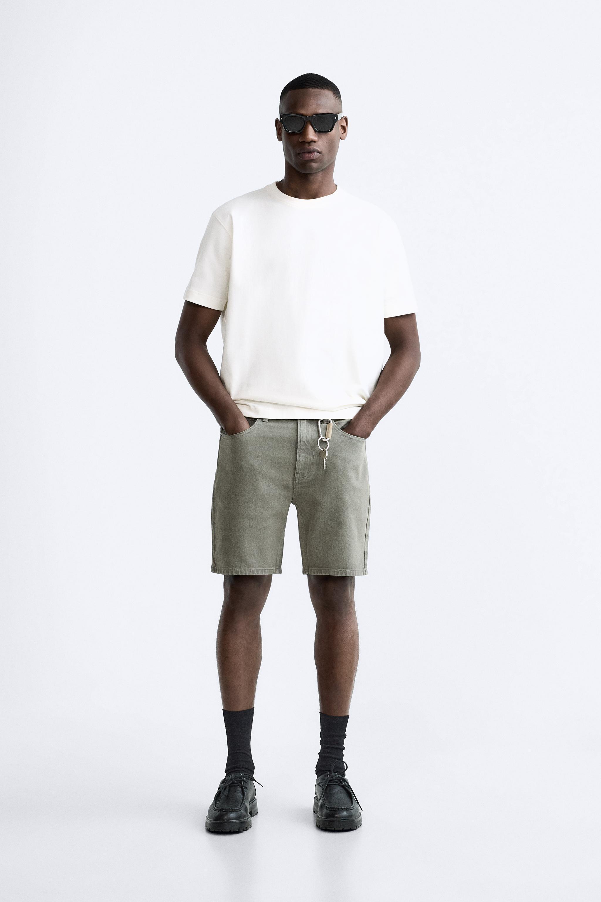 SOLID COLOR DENIM SHORTS Product Image