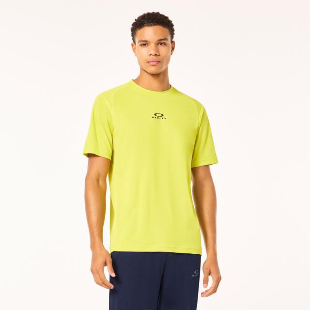 Oakley Foundational Training Short Sleeve Tee - Sulphur | Oakley® Product Image