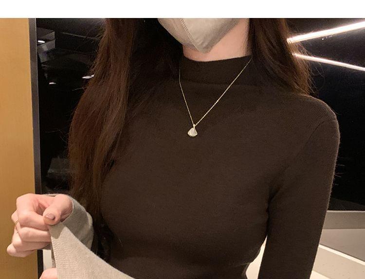 Long-Sleeve Mock Neck Contrast Trim Slim Fit Knit Top Product Image