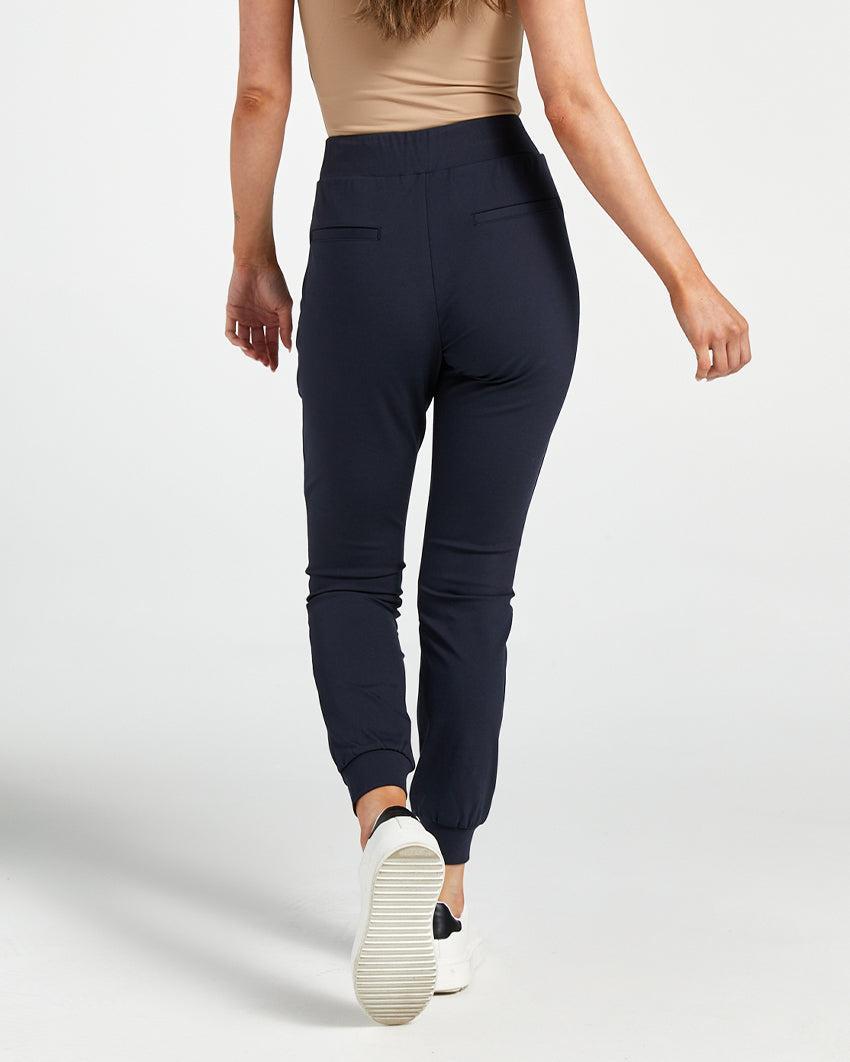 Women's Elite+ Pintuck Jogger Product Image