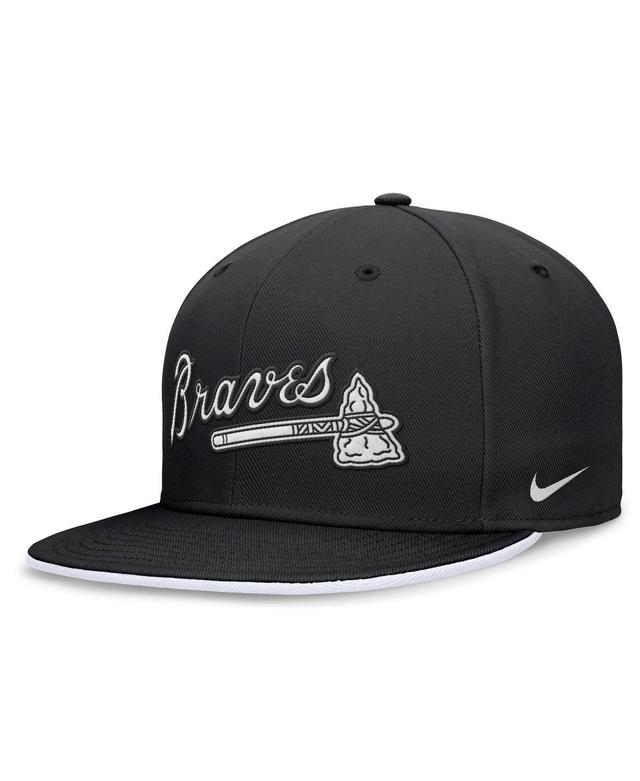 Nike Mens Atlanta Braves Primetime True Performance Fitted Hat Product Image