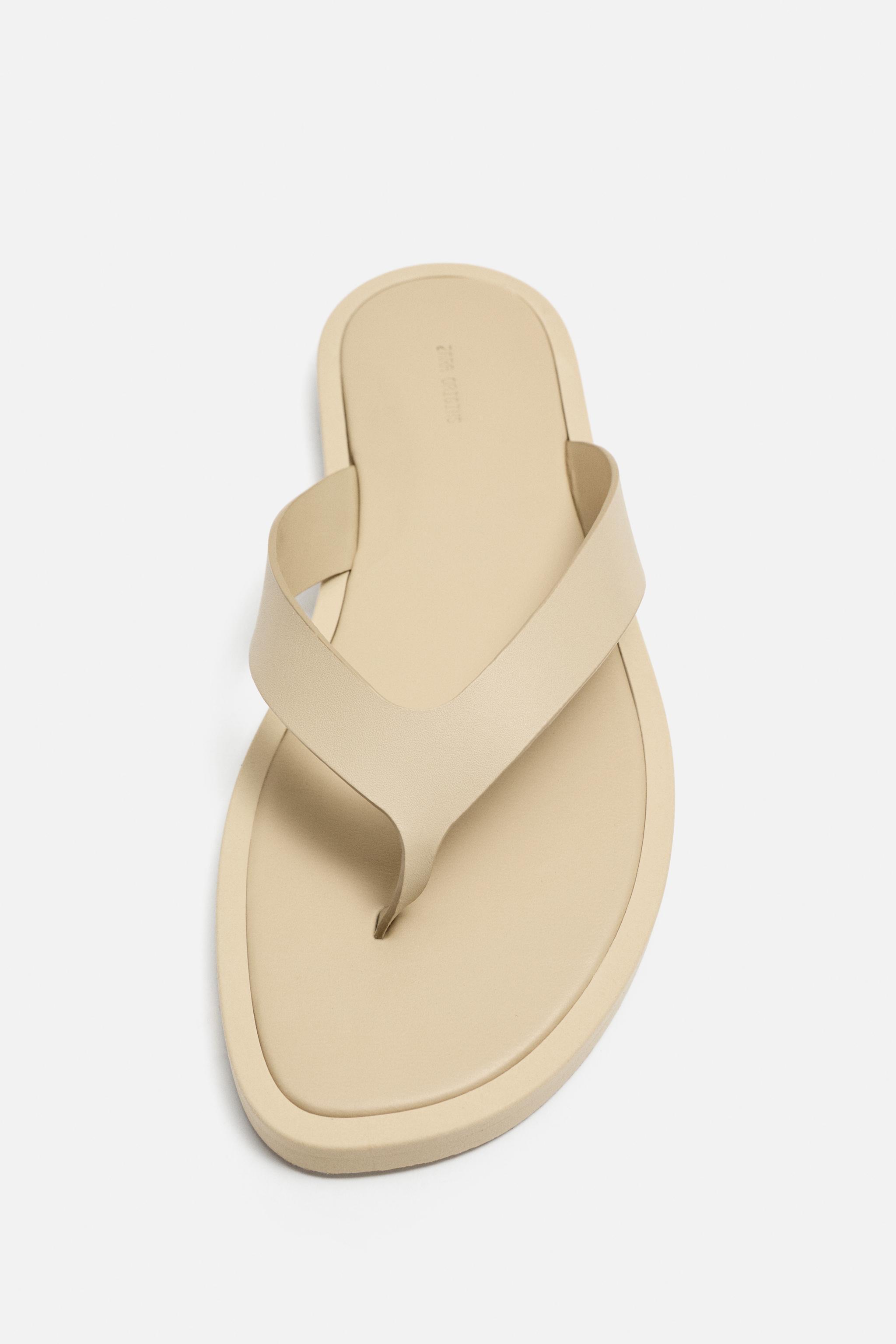 LEATHER SANDALS Product Image