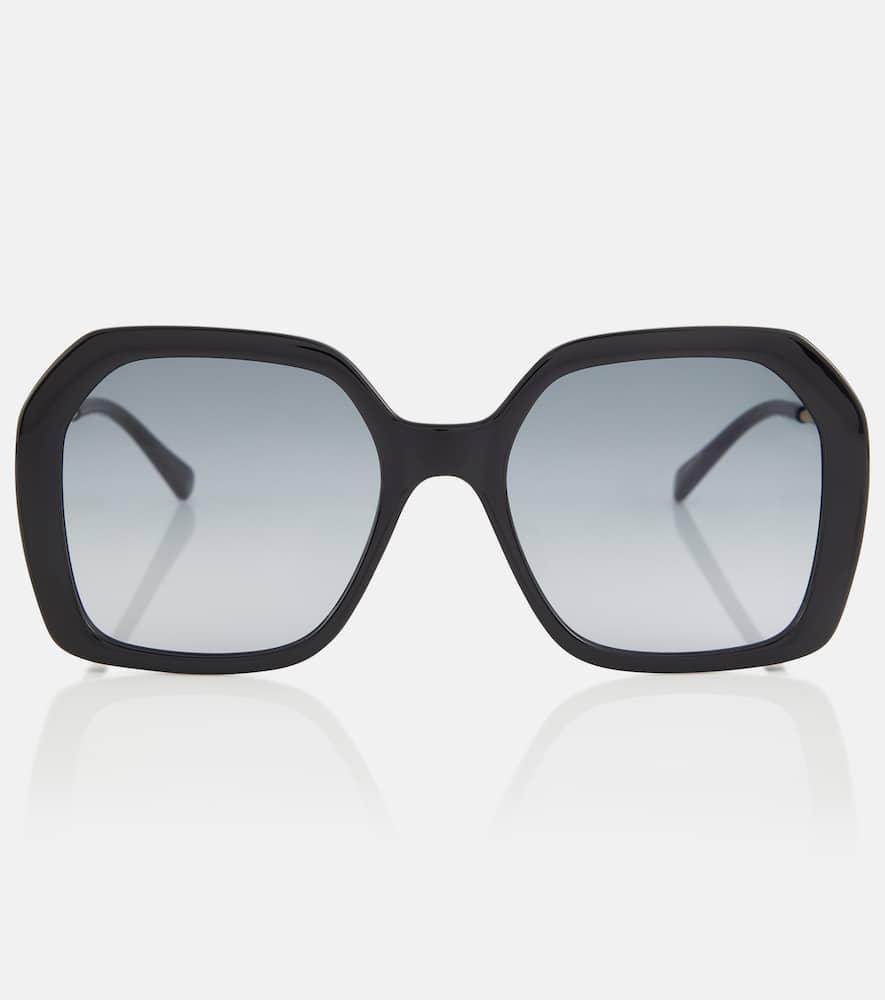 Black Square Sunglasses In 01b Black / Smoke product image