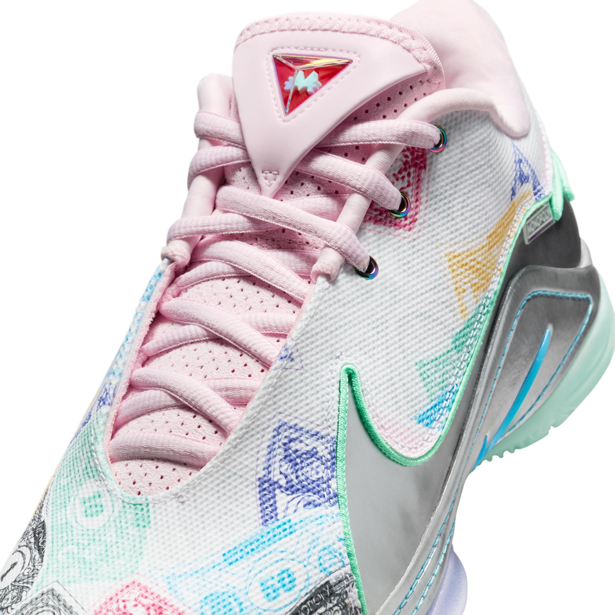 Nike Men's LeBron XXII "Currency" Basketball Shoes Product Image