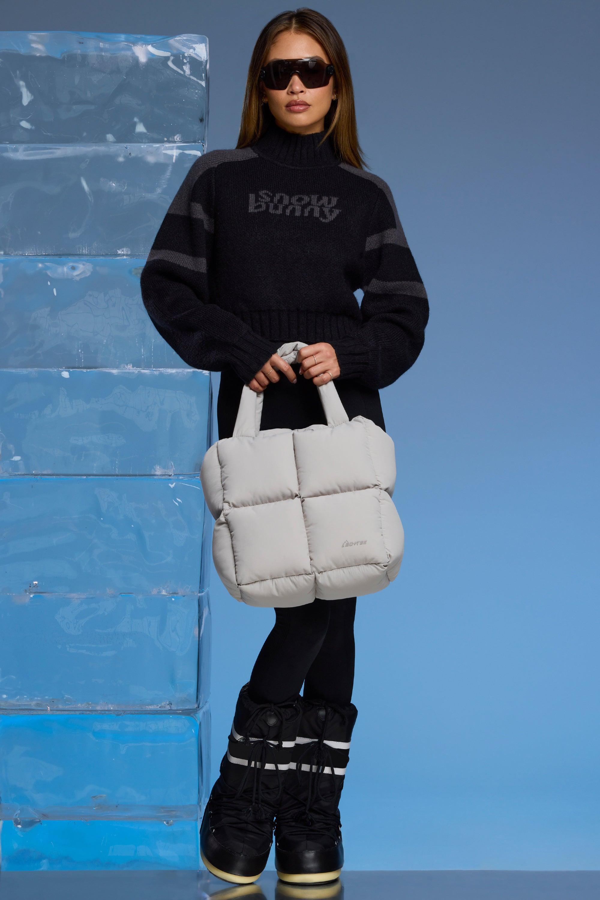 Quilted Puffer Bag in Light Grey Product Image