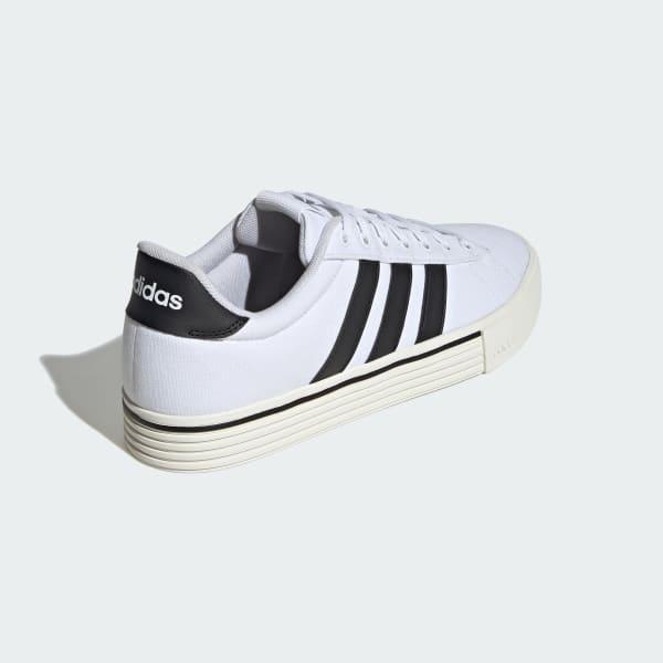 Daily 4.0 Shoes Product Image