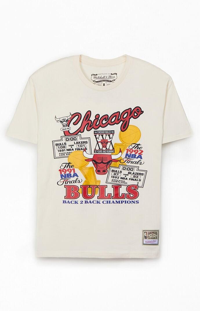 Mitchell & Ness Men's Chicago Bulls Champions T-Shirt Product Image