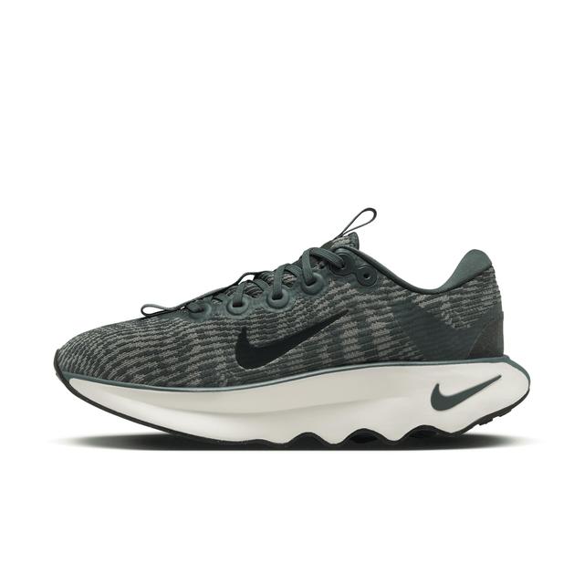 Nike Womens Motiva Walking Shoes Product Image