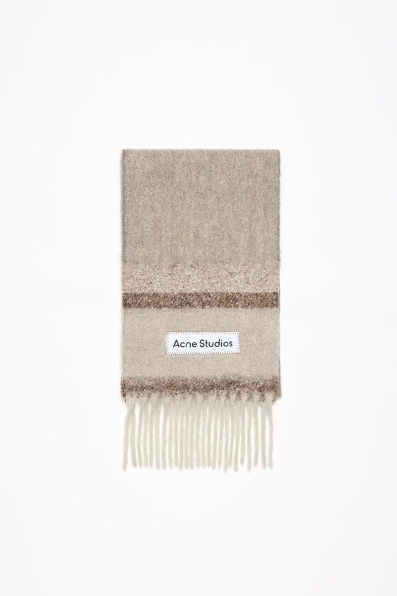 Fringed scarf logo Product Image