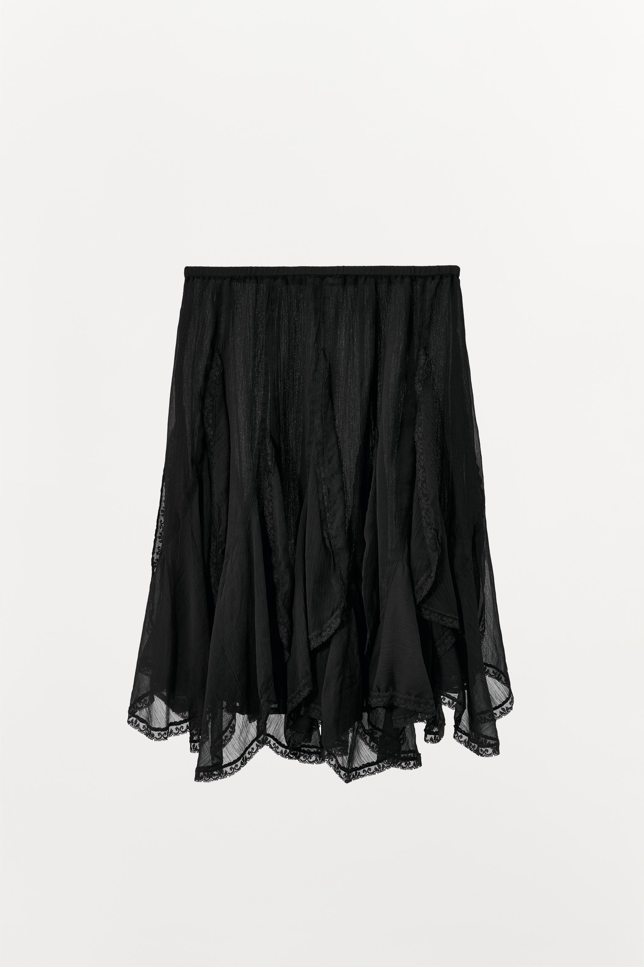 RUFFLED SKIRT Product Image