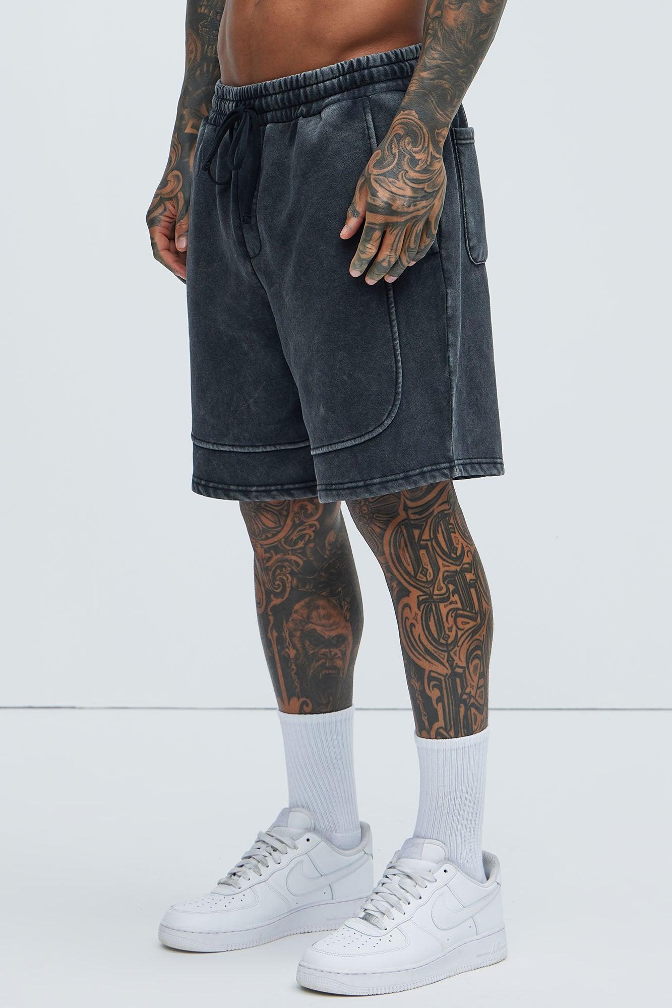 Tyson Enduing Relaxed Shorts - Black Wash Product Image