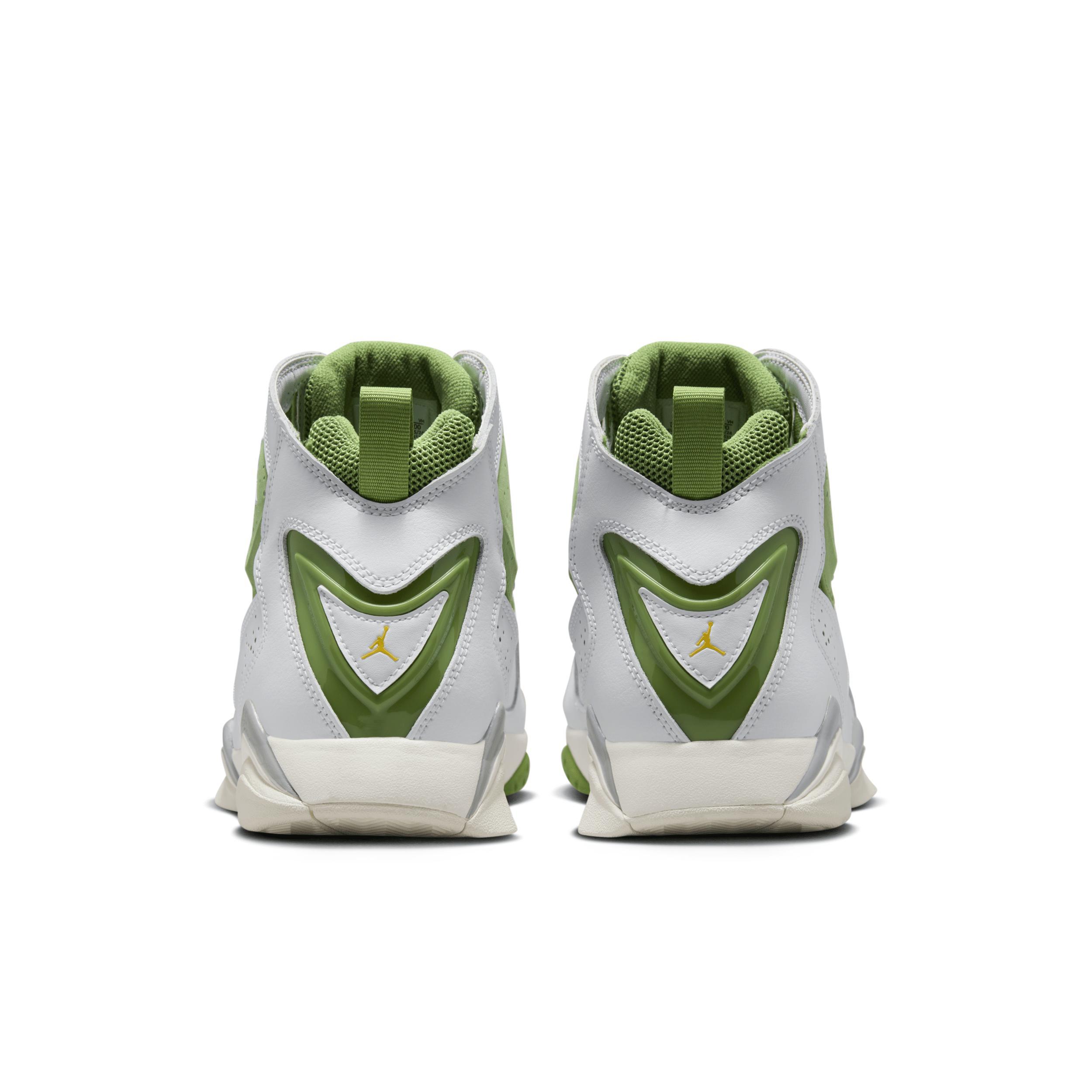 Men's Jordan True Flight Shoes Product Image