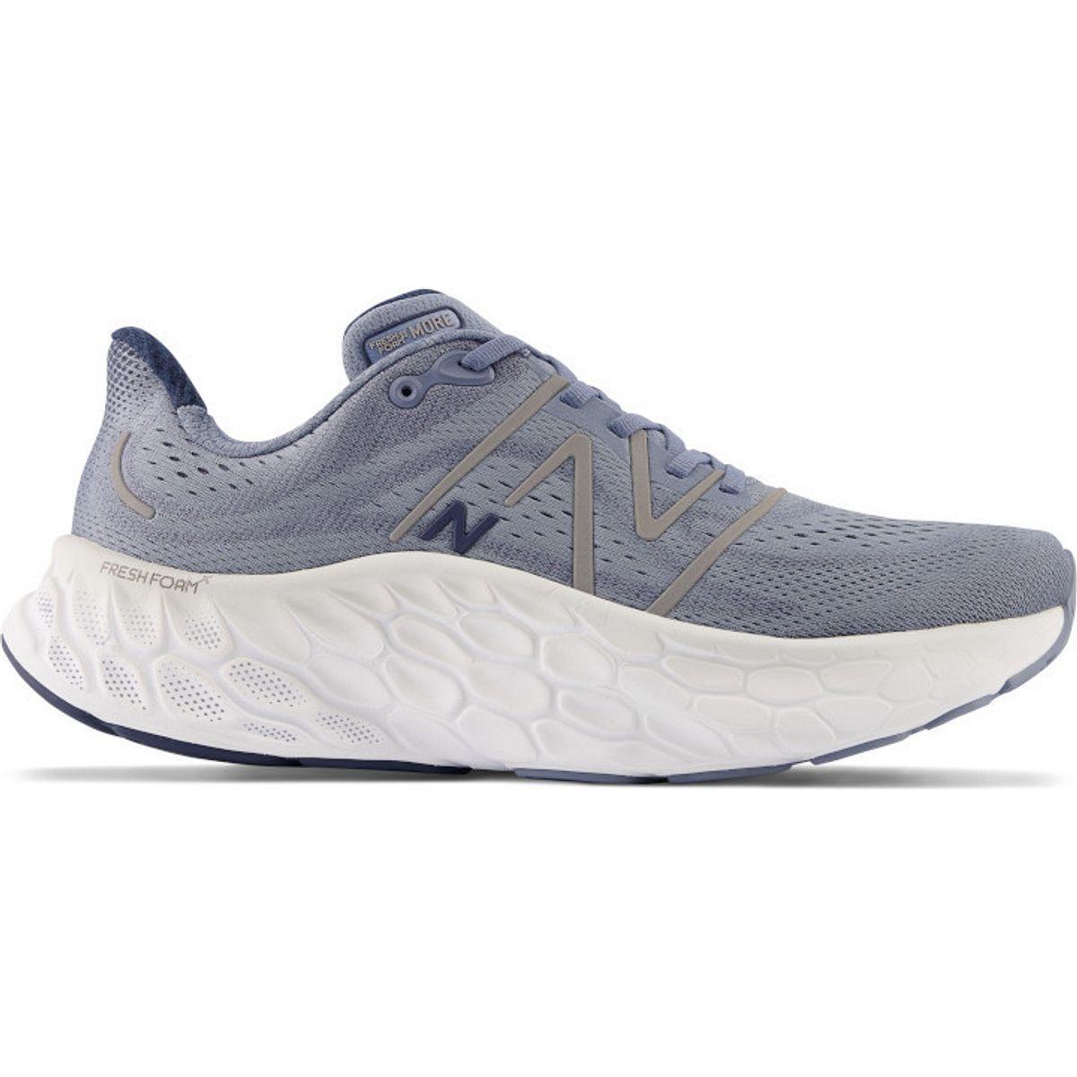 New Balance Fresh Foam X More v4 Sneaker Product Image