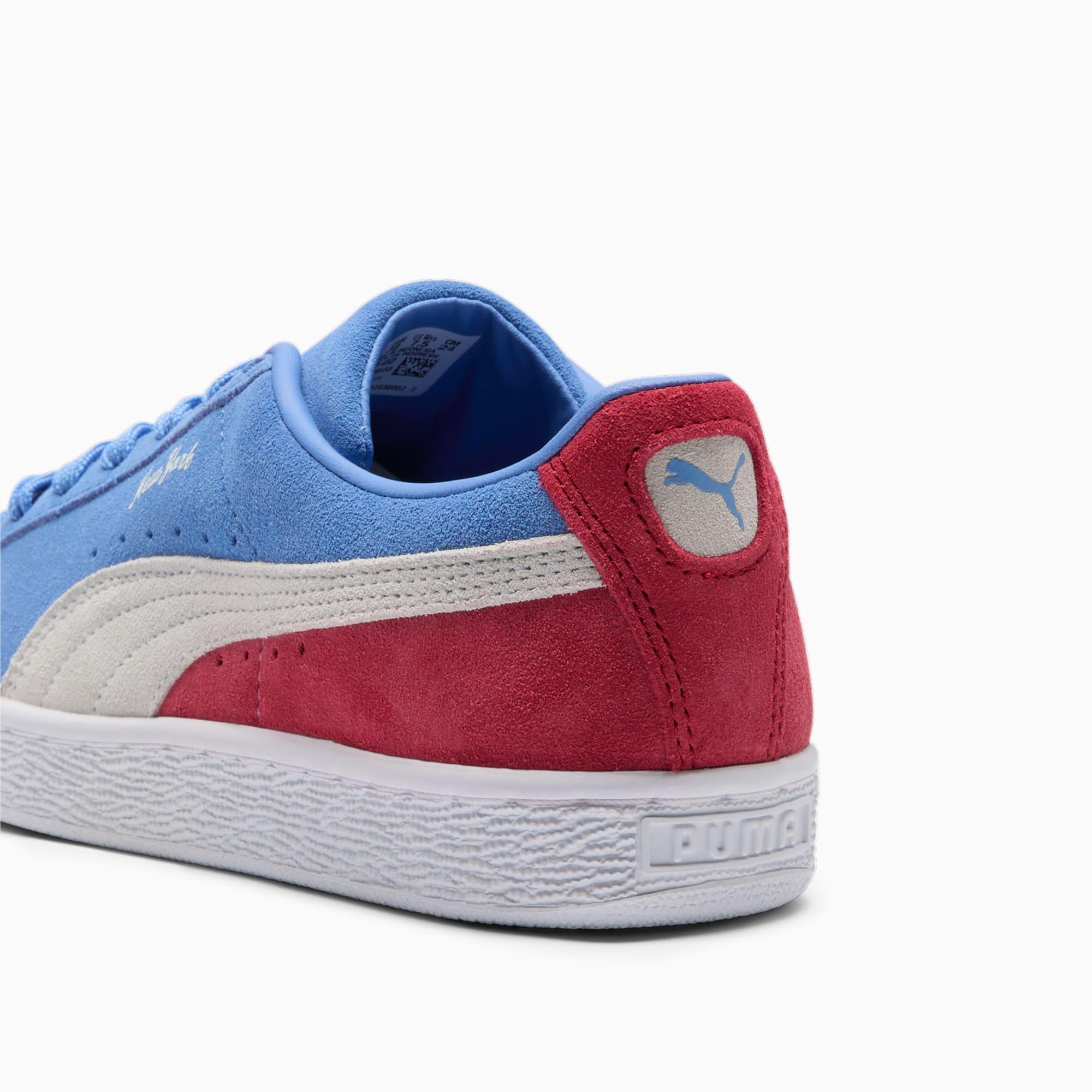 Suede Classic XXI NYC Women's Sneakers Product Image