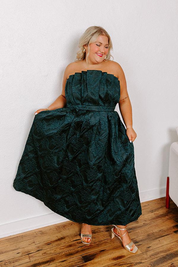 Night At The Gala Jacquard Midi in Dark Hunter Green Curves Product Image