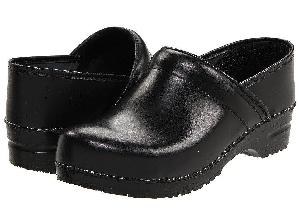 Sanita Professional Cabrio - Mens (Black Brush Off Leather) Men's Clog Shoes Product Image